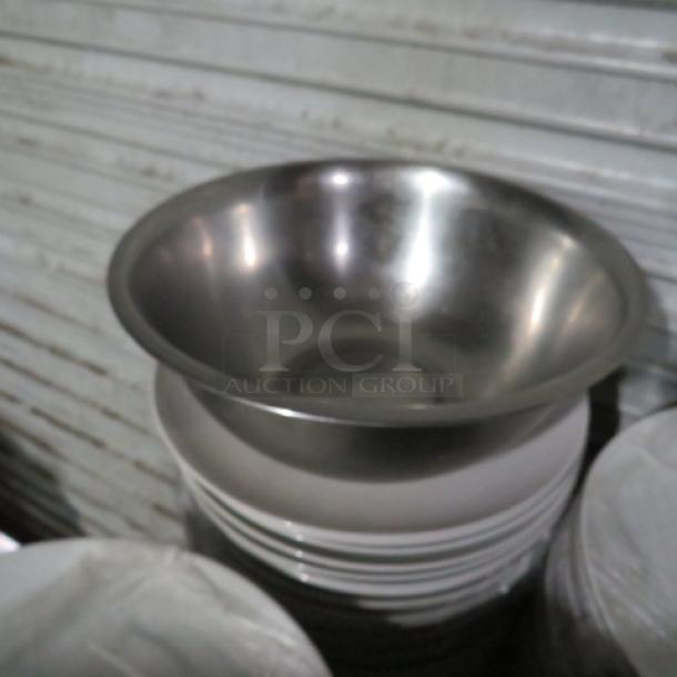 One 11 Inch Stainless Steel Mixing Bowl. - Image 1 of 1