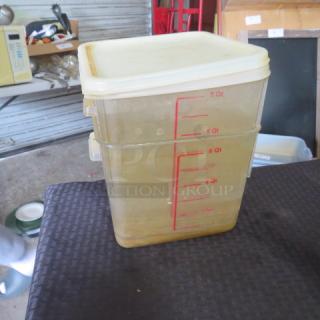 6 Quart Food Storage Container With Lid. 2XBID