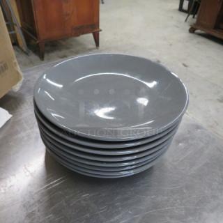 7.5 Inch Gray Plate. 8XBID