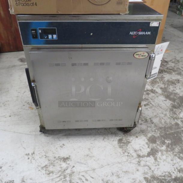 One Alto Shaam Holding Cabinet. Model# 750S. 120 Volt. 1080 Watt. 25.5X27X32. $3632.00 - Image 1 of 2