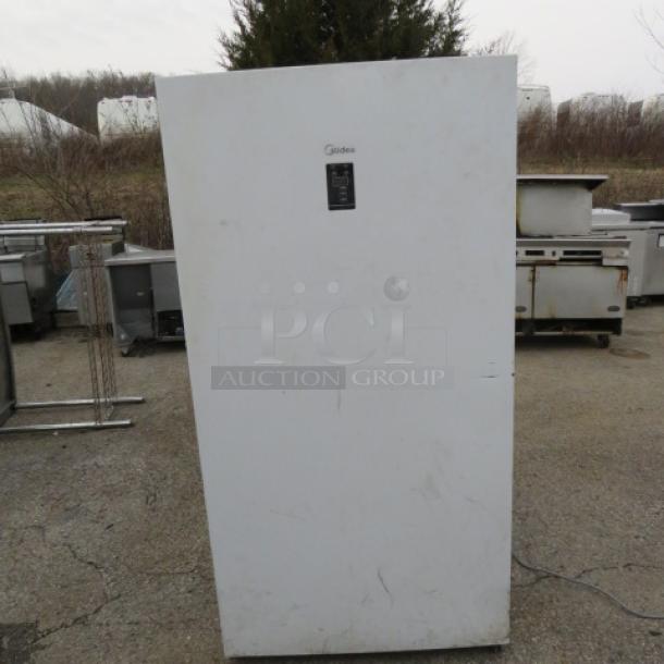 One Midea 1 Door Upright Freezer. Model# MRU17F6AWW. 115 Volt. 33X29X64.5 - Image 1 of 3