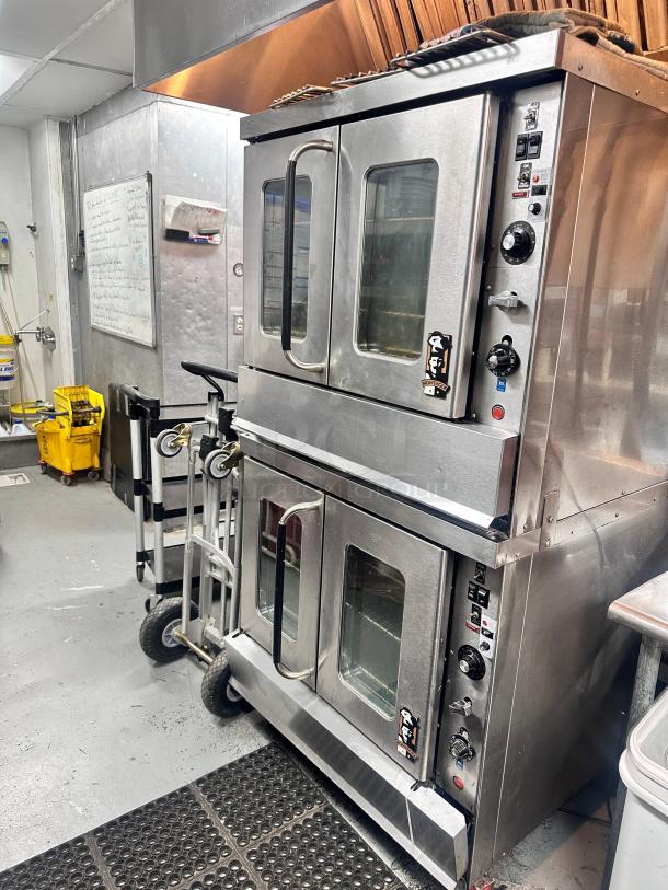 Clean Montague  2-115A Vectaire Convection Oven Gas Double-deck Tested and Working! - Image 2 of 13