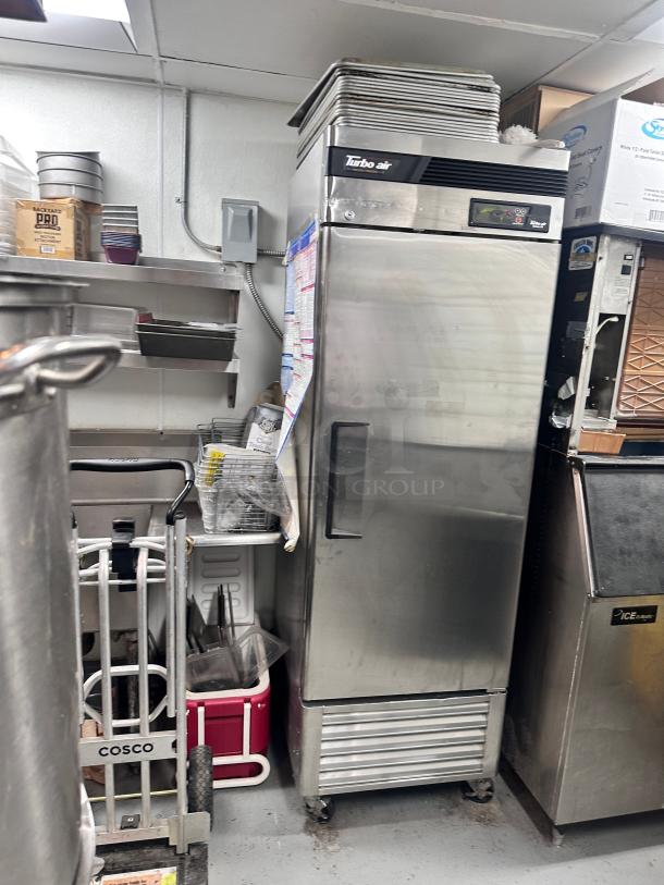 Excellent Turbo Air TSR-23SD 27" One Section Reach In Refrigerator, (1) Right Hinge Solid Door, 115v Tested and Working! - Image 1 of 7