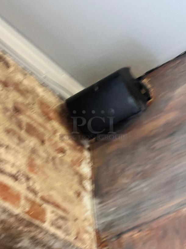 Speaker buyer must remove - Image 1 of 3