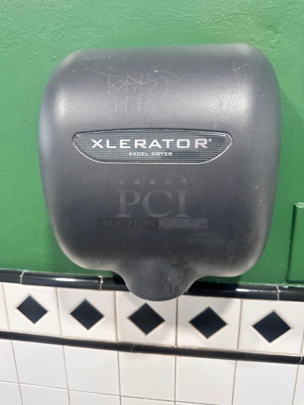 Excel XL-GR  XLERATOR® Graphite Textured Cover High Speed Hand Dryer - 115v, 1500W Tested and Working! - Image 8 of 9