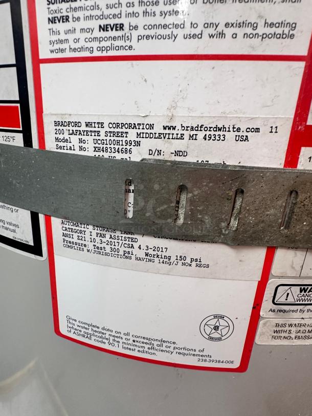 Excellent Bradford UCG-100H-199-3N 100 Gallon 199,999 BTU Commercial Water Heater Tested and Working! - Image 9 of 11