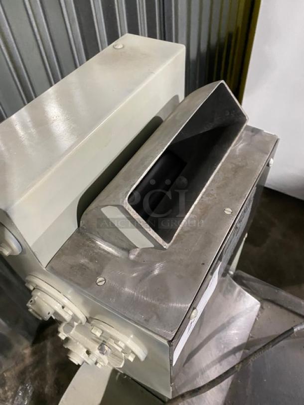 Acme 7 Series Commercial Stainless Steel Electric Powered Countertop Pizza Dough Roller/Sheeter Machine! Model: 7 SN: 7-2375! 115V 1 Phase! - Image 5 of 9