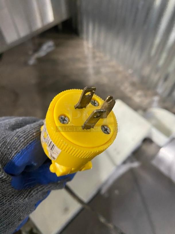 Acme 7 Series Commercial Stainless Steel Electric Powered Countertop Pizza Dough Roller/Sheeter Machine! Model: 7 SN: 7-2375! 115V 1 Phase! - Image 9 of 9