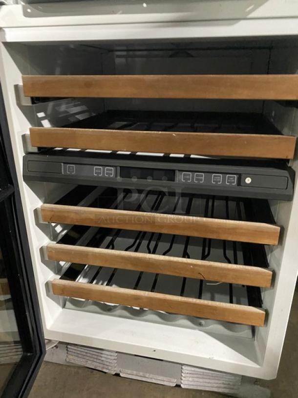 Sub-Zero Commercial Stainless Steel Single Glass Door Dual Zone Single Section Wine Cooler! Model: 424! 115V 1 Phase! - Image 5 of 6