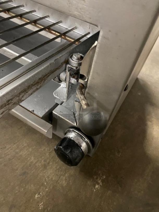 Imperial Commercial Stainless Steel Natural Gas Powered Overhead Salamander Broiler/Cheese Melter! - Image 6 of 7