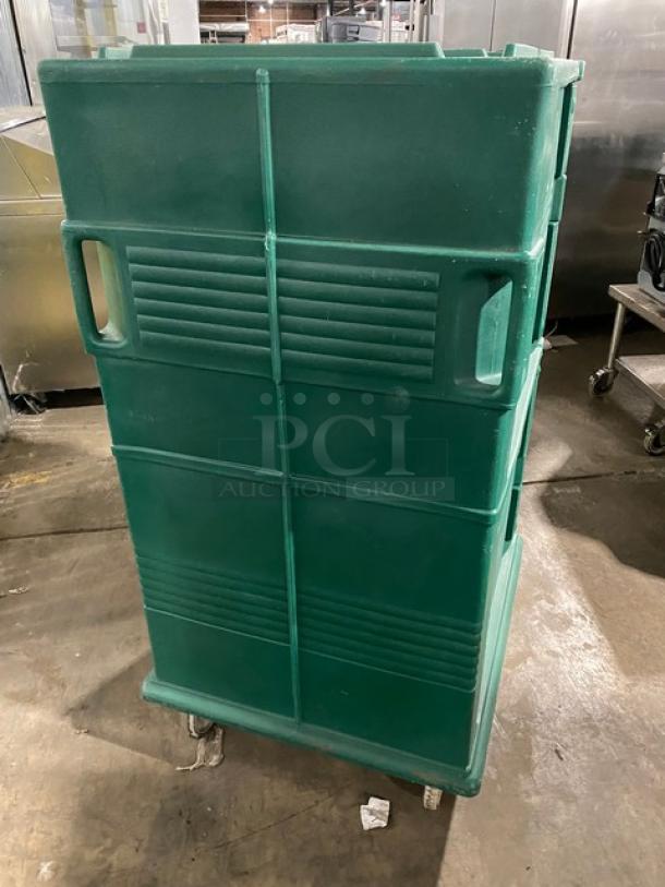 Cambro Commercial Kentucky Green Half Door Insulated Ultra Camcart Mobile Food Pan/Tray Carrier! With 24-Pan Capacity! On Casters! - Image 3 of 7