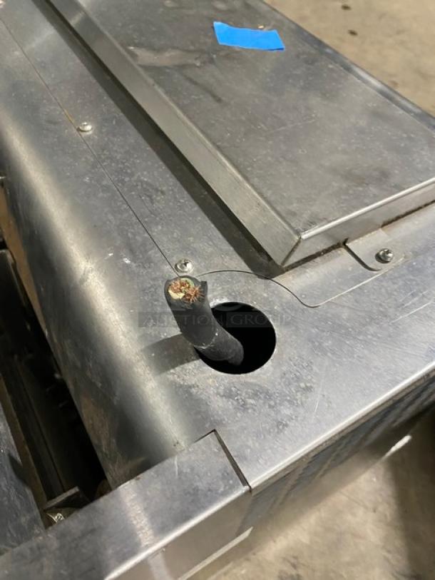 Hatco Thermo-Finisher Series Commercial Stainless Steel Electric Powered Wall Mounted 3-Bay Salamander Broiler/Cheese Melter! With Individual Controls! With Removable Dividers! Model: TFWM36-3900! 240V! - Image 9 of 9