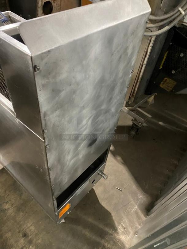 American Range Commercial Stainless Steel Natural Gas Powered Deep Fat Fryer! With Back Splash & Basket Hanger! With Frying Baskets! On Legs! - Image 4 of 9