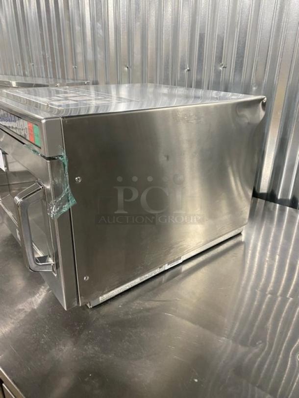 Panasonic Commercial Stainless Steel Electric Powered Countertop Microwave Oven! With Programable Touch Controls! Model: NE-17521 SN: 6AN4110080! 208V 1 Phase! - Image 3 of 9