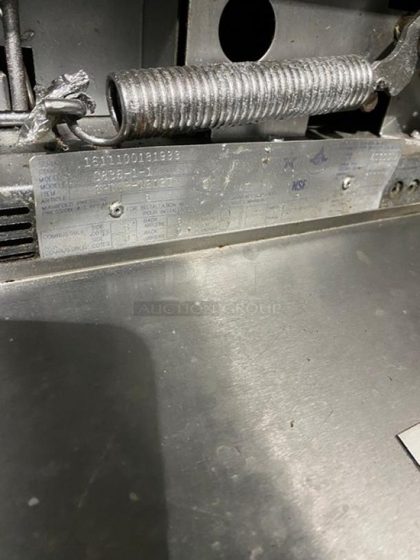 U.S. Range By Garland Commercial Stainless Steel Natural Gas Powered Double Hot Top Range/Oven Combo! With Thermostatic Controls! With Wire Oven Rack! Model: C836-1-1 SN: 1611100181933! - Image 9 of 9