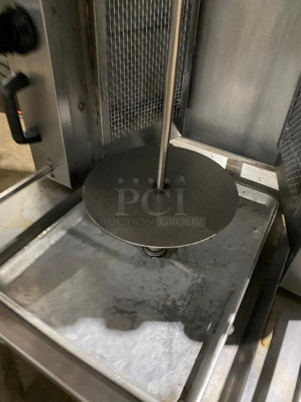 WOW! Attias Commercial Stainless Steel Natural Gas Powered Heavy-Duty Gyro Machine! With 8 Infrared Ceramic Burners! On Legs! Working When Removed! - Image 6 of 10