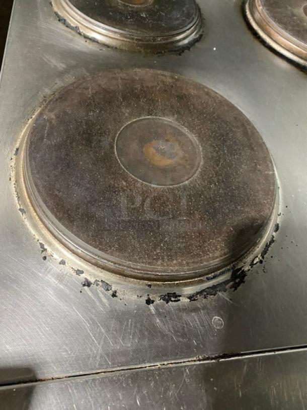 Garland Commercial Stainless Steel Electric Powered 6 Sealed Burner Range/Oven Combo! With Back Splash! With Wire Oven Rack! On Casters! - Image 6 of 8