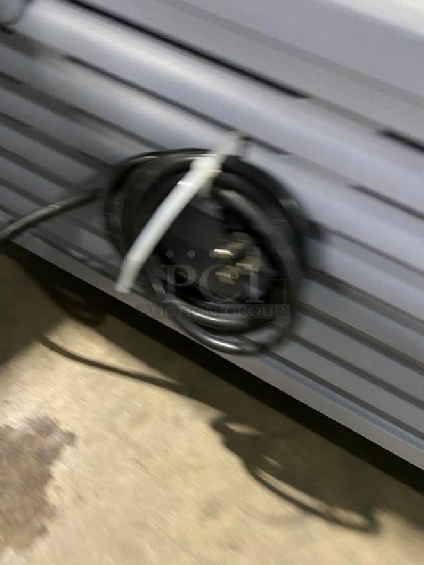 KoolMore! 2024 Late Model! Commercial White Ice Cream/Frozen Yogurt Merchandiser Display Freezer! With Top Double Sliding Glass Door! With Wire Baskets & Tub Holders! Model: KM-ICD-49SD! 115V! - Image 7 of 7