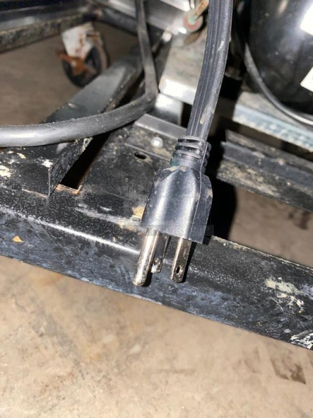 True Commercial Stainless Steel Solid Single Door Reach In Freezer! Energy Star Certified! With Poly Coated Wire Rack! Model: T-23F SN: 7696435! 115V 1 Phase! On Casters! - Image 9 of 9