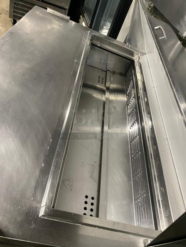 Everest Commercial Stainless Steel 2 Door Refrigerated Bain Marie Style Mega Top Pizza Prep Table! With Poly Coated Wire Racks! Model: EPBNR2 SN: BPBNR216040039! 115V 1 Phase! On Casters! - Image 8 of 9