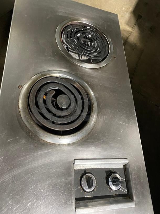 Market Forge Commercial Stainless Steel Electric Powered Double Hot Plate Range! With Single Door Enclosed Storage Base! Model: 2HPES SN: 69-31235! 208V 3 Phase! On Legs! - Image 5 of 9