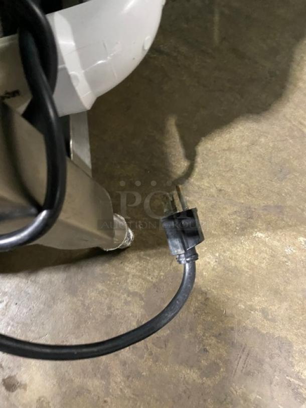 American Dish Service ET-Series Commercial Stainless Steel Undercounter Dishwashing Machine! With Full Size Cup Rack! Model: ET-A-M SN: 26014! 120V! On Legs! - Image 9 of 9