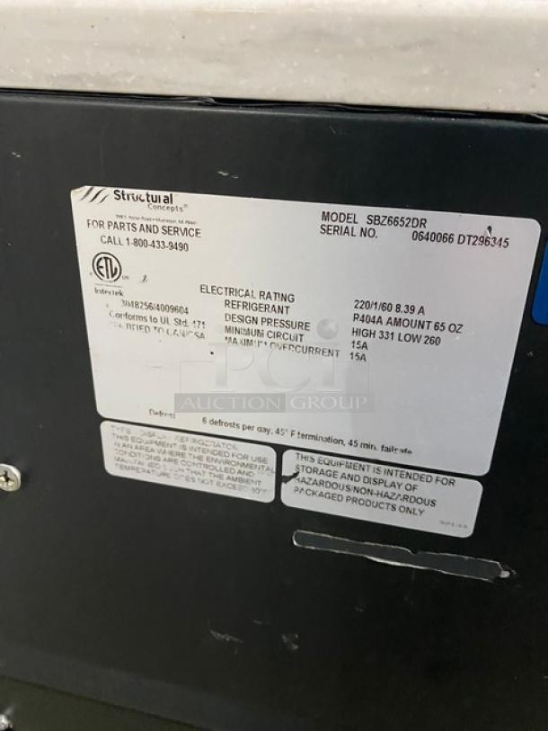 Structural Concepts Starbucks Style Commercial Black Refrigerated Multi-Level Open Grab-N-Go Display Case! With Top Enclosed Glass Merchandiser Showcase! Model: SBZ6652DR SN: 0640066 DT296345! 220V 1 Phase! On Legs! - Image 7 of 7