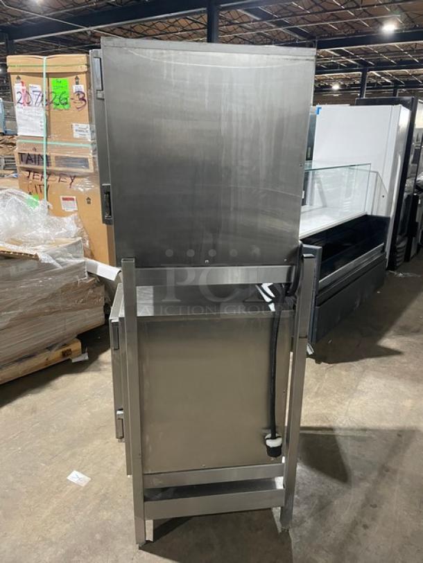 AccuTemp Evolution Series Commercial Stainless Steel Electric Powered 12 Pan Double Stacked Convection Steamer! Energy Star Certified! With Built In Pan Holding Racks! Model: E64803D14000200 SN: 48405! 440/480V 3 Phase! On Single Shelf Equipment Stand! - Image 2 of 11