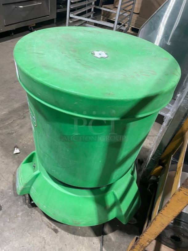 Electrolux Dito Series Commercial Free Standing Electric Powered The Greens Machine 20 Gal. Vegetable Dryer! - Image 2 of 7