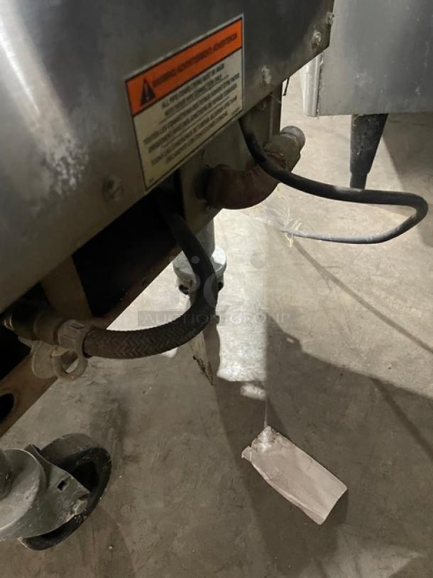 Pitco Solstice Supreme Series Commercial Stainless Steel Natural Gas Powered 12 Gal. Pasta Cooker/Rethermalizer! With Back Splash! With Digital Touch Controls! Model: SSPG14 SN: G15GC056302! On Casters! - Image 11 of 12