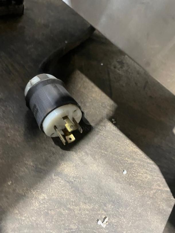 Bunn Dunkin Donuts Style Commercial Stainless Steel Electric Powered Countertop 5-Flavor Hot Chocolate/Cappuccino Hot Beverage Machine! With Hot Water Dispenser! With Digital Controls! Model: IMIX-5 SN: IMIX845617! 120/208-240V 1 Phase! On Legs! - Image 8 of 8