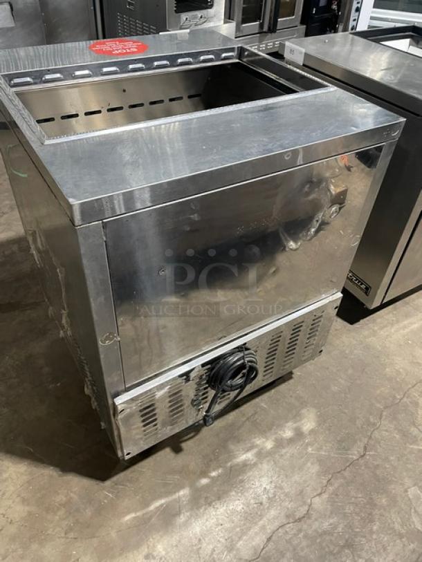 Turbo Air Commercial Stainless Steel Single Door Refrigerated Mega Top Salad/Sandwich Prep Table! With Poly Coated Wire Rack! Model: MST-28-711S! 115V! On Legs! - Image 4 of 8