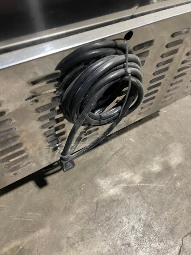 Turbo Air Commercial Stainless Steel Single Door Refrigerated Mega Top Salad/Sandwich Prep Table! With Poly Coated Wire Rack! Model: MST-28-711S! 115V! On Legs! - Image 8 of 8