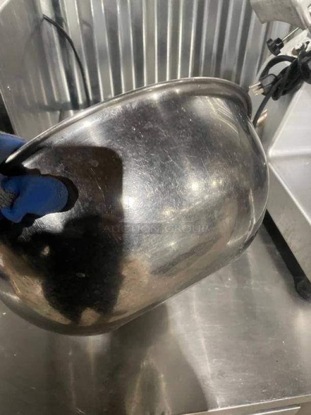 Commercial Stainless Steel Mixing/Prep Bowl! - Image 2 of 3