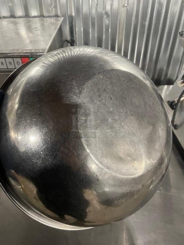 Commercial Stainless Steel Mixing/Prep Bowl! - Image 3 of 3
