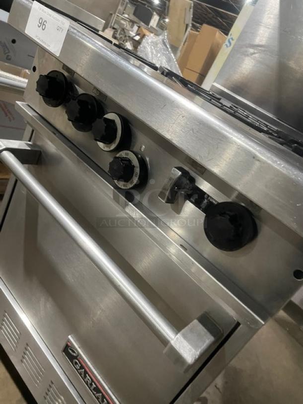 Garland Commercial Stainless Steel Natural Gas Powered 4 Burner Range/Oven Combo! With Back Splash & Overhead Salamander Shelf! With Wire Oven Rack! Model: H28 SN: 0701100159611! On Legs! - Image 8 of 10