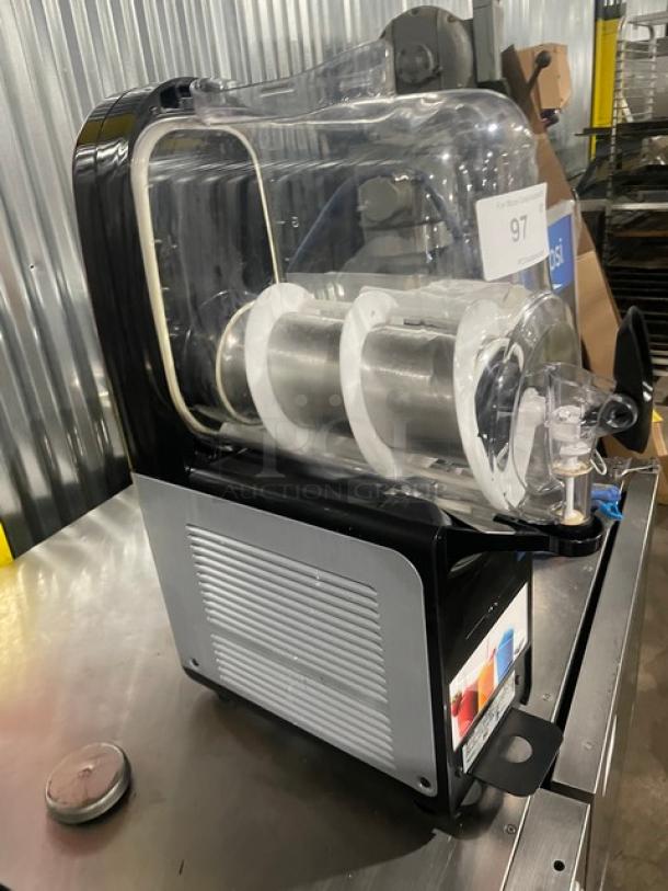 Vollrath Commercial Black Electric Powered Countertop Single Slushie/Smoothie/Margarita Frozen Beverage Machine! 115V 1 Phase! - Image 3 of 8