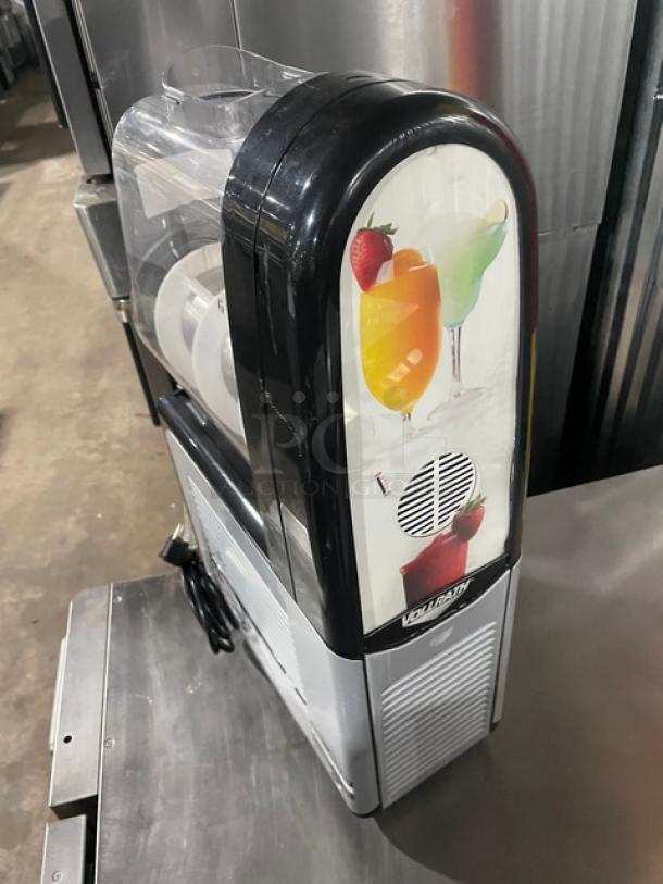 Vollrath Commercial Black Electric Powered Countertop Single Slushie/Smoothie/Margarita Frozen Beverage Machine! 115V 1 Phase! - Image 4 of 8