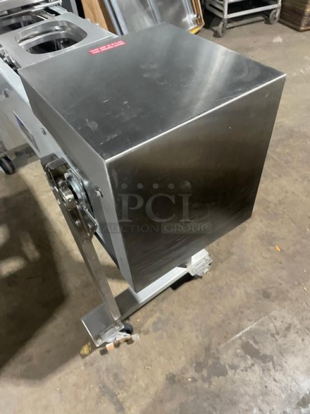 Form Plastics Commercial Stainless Steel Floor Model Automatic Tray Kiss/Seal Machine! Model: AL-300X SN: 3X1103001! 120V 1 Phase! On Casters! - Image 4 of 10