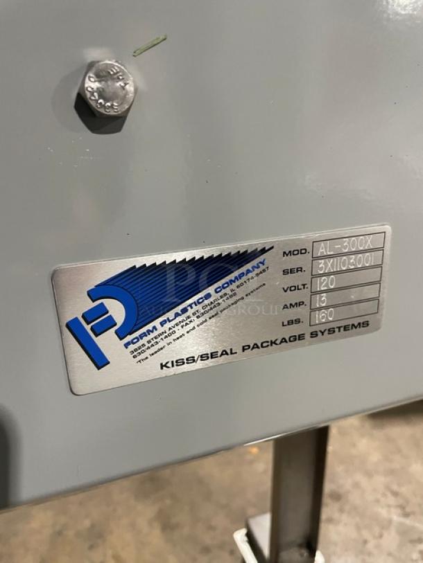 Form Plastics Commercial Stainless Steel Floor Model Automatic Tray Kiss/Seal Machine! Model: AL-300X SN: 3X1103001! 120V 1 Phase! On Casters! - Image 9 of 10