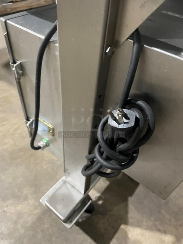 Form Plastics Commercial Stainless Steel Floor Model Automatic Tray Kiss/Seal Machine! Model: AL-300X SN: 3X1103001! 120V 1 Phase! On Casters! - Image 10 of 10