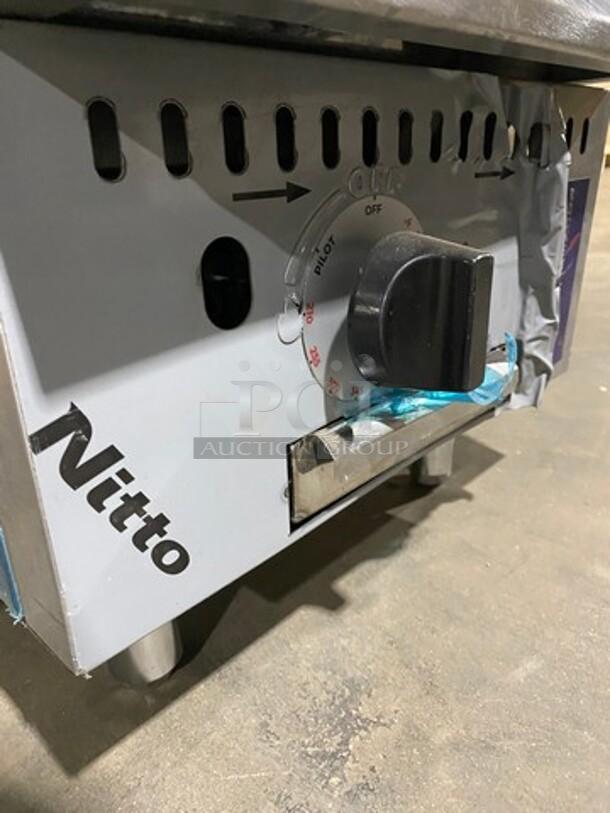 NEW! Scratch-N-Dent! Venancio! Late Model! Rocket Cooking Series Commercial Stainless Steel Natural Gas Powered Countertop Flat Griddle! With Thermostatic Controls! With Back & Side Splash! On Legs! - Image 6 of 7