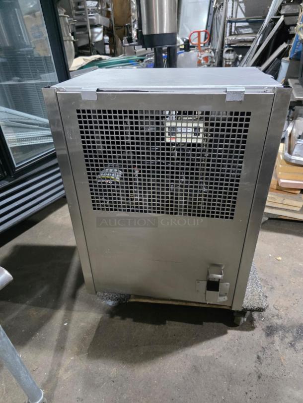 Magna Commercial Stainless Steel Electric Powered 10 Gal./50 LB. High Speed Single Arm/Roller Bar Dough Mixer! Model: 50H-4C1 SN: 40952! 230V 3 Phase! On Legs! With Filtrine Manufacturing Commercial Electric Powered Fan-Cooled Recirculating Closed Loop Chiller! Model: PCP-75-7A SN: 7303-68/04! 115V 1 Phase! All One Money! - Image 9 of 11