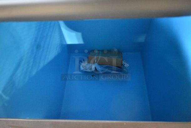 BRAND NEW SCRATCH AND DENT! 2024 Manitowoc IDT0500A-161 Metal Commercial Ice Head on Manitowoc D570 Commercial Ice Bin. 115 Volts, 1 Phase. - Image 6 of 8
