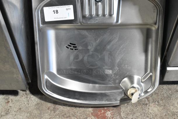 BRAND NEW SCRATCH AND DENT! Elkay EZSDWS_1G Stainless Steel Wall Mount Water Fountain. 115 Volts, 1 Phase. - Image 2 of 5
