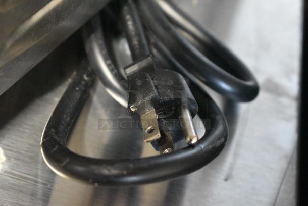 Avantco 177QS1800SS Stainless Steel Commercial Countertop Electric Powered Quickshot Steamer. 120 Volts, 1 Phase. Tested and Working! - Image 7 of 8