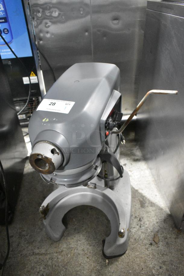 Hobart Legacy HL200 Metal Commercial Countertop 20 Quart Planetary Dough Mixer. 100-120 Volts, 1 Phase. Tested and Working! - Image 3 of 7