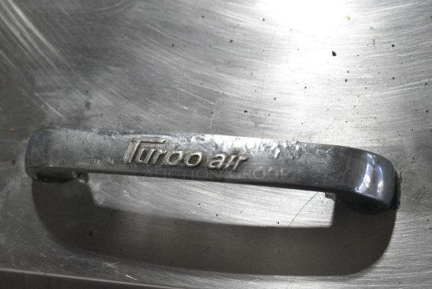 Turbo Air TST-60SD Stainless Steel Commercial Sandwich Salad Prep Table Bain Marie Mega Top on Commercial Casters. 115 Volts, 1 Phase. Cannot Test Due To Damaged Plug - Image 3 of 10