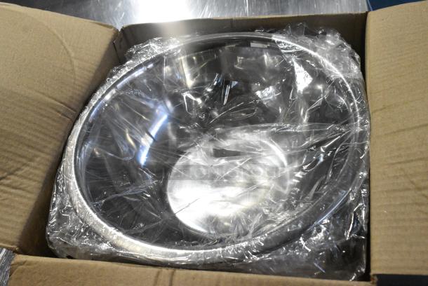 3 Boxes of 12 BRAND NEW! Browne 574955 Stainless Steel 5 Quart Bowls. 3 Times Your Bid! - Image 1 of 3
