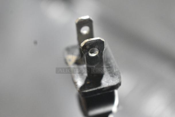 Black & Decker Metal Countertop 2 Slot Toaster. 115 Volts, 1 Phase. - Image 6 of 7